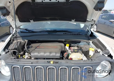 2015 Jeep Renegade Latitude z USA, uszkodzony, nr VIN ZACCJBBT2FPC15945